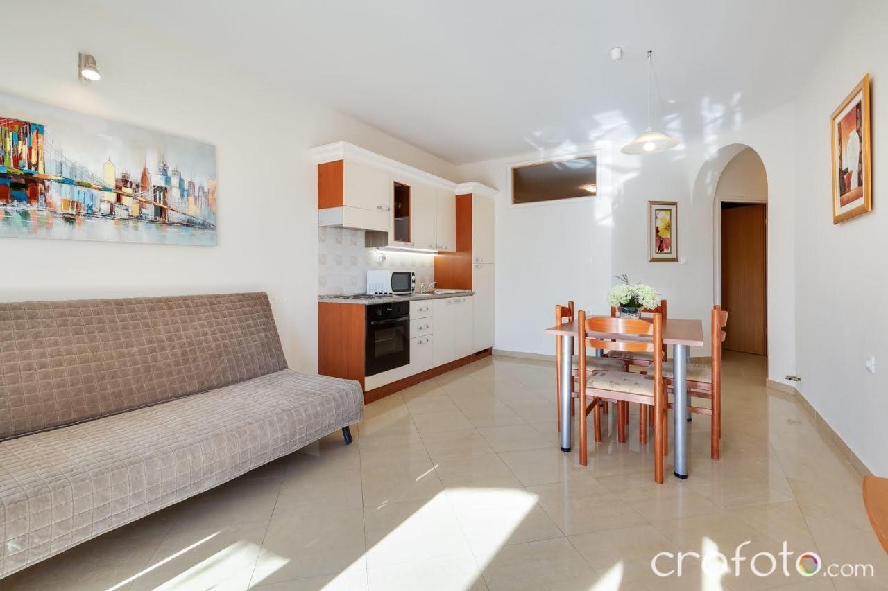 Apartmani Niko Kožino Zewnętrze zdjęcie