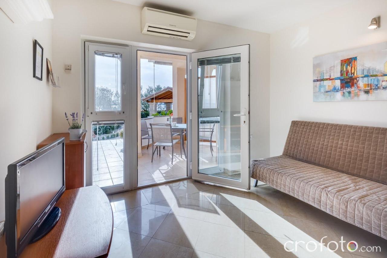 Apartmani Niko Kožino Zewnętrze zdjęcie